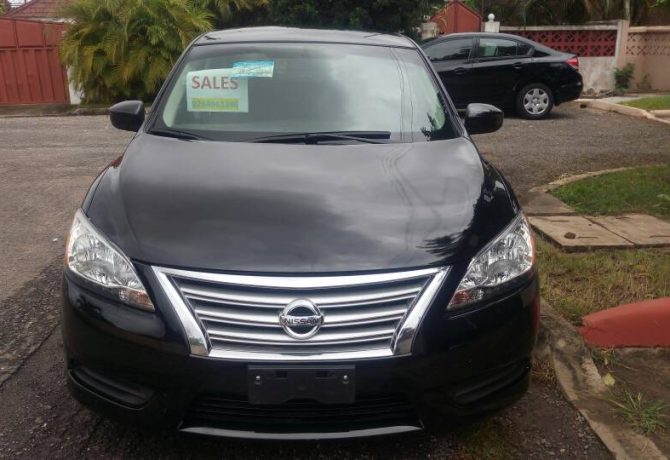 Nissan Sentra - Front View
